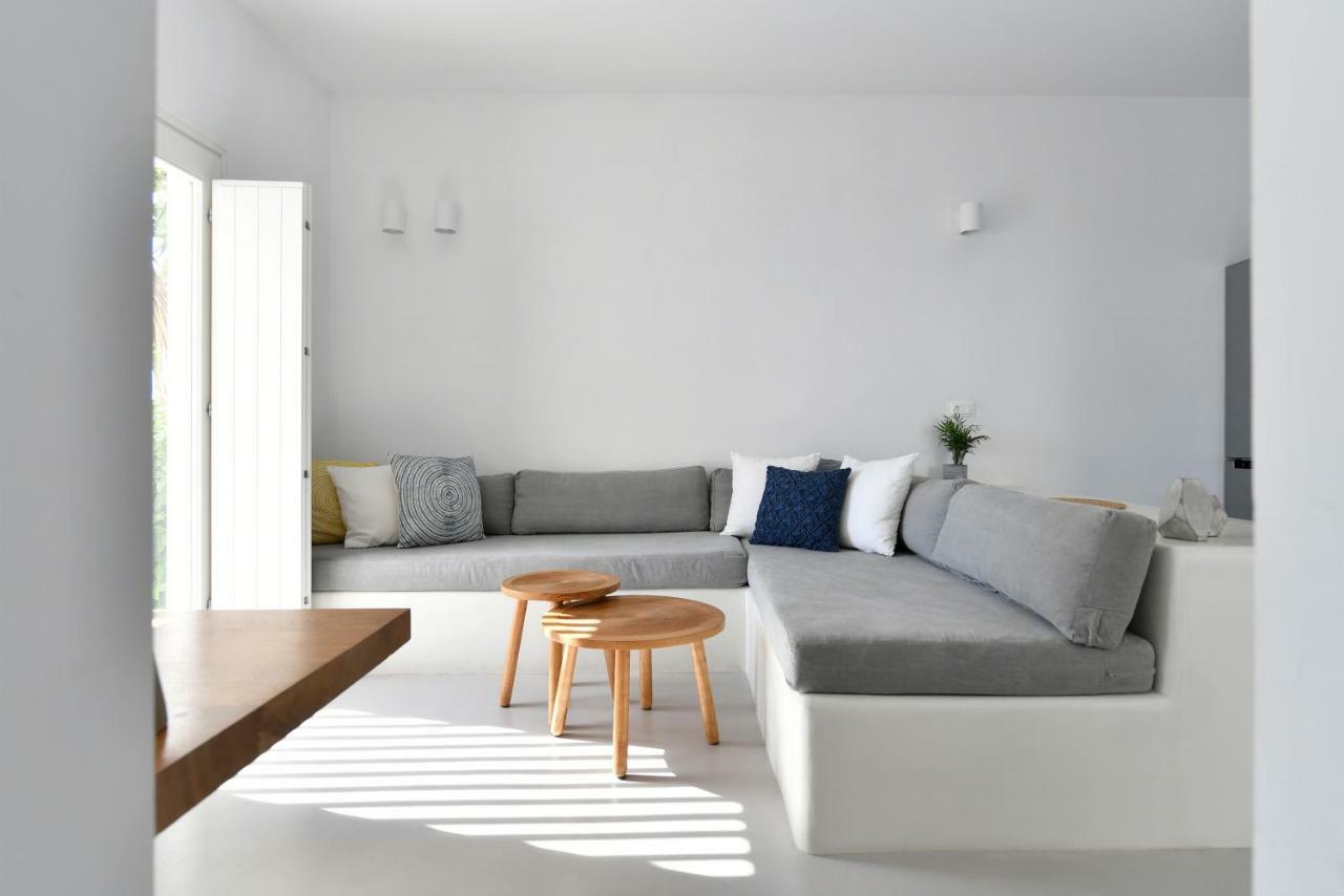 Thiro Santorini Villa Fíra Kültér fotó