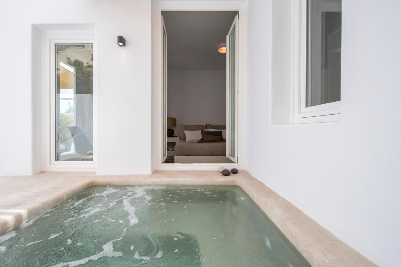 Thiro Santorini Villa Fíra Kültér fotó