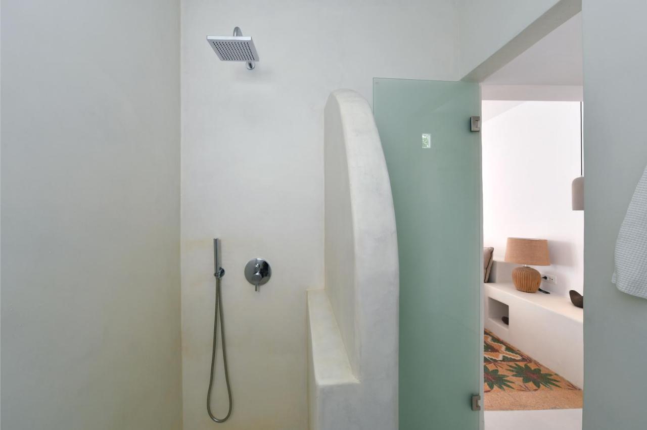Thiro Santorini Villa Fíra Kültér fotó
